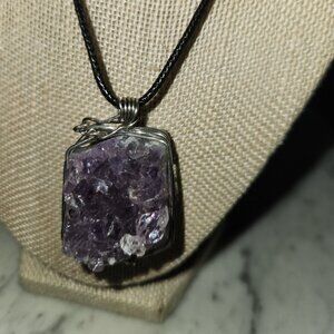 Raw Amethyst Crystal Necklace – Wire Wrapped Pendant